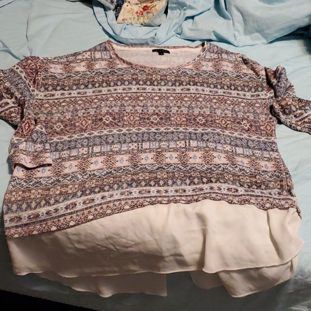 Kiara XL top